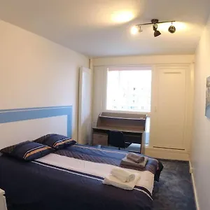 Appartamento Bnbgones Le Sky Blue - Balcons - Metro Flachet - Wifi, Villeurbanne